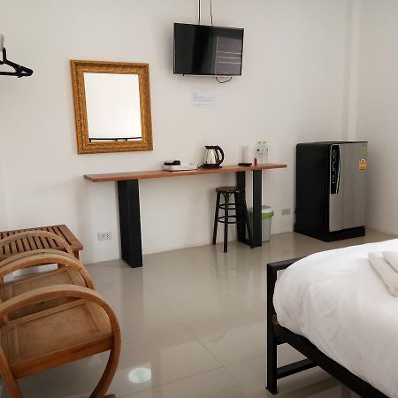 The Wang Apartment Chalong Luaran gambar