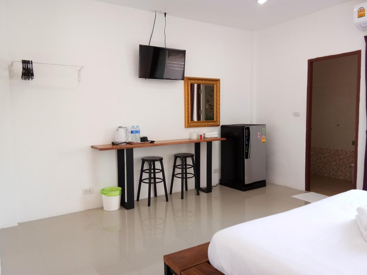 The Wang Apartment Chalong Luaran gambar